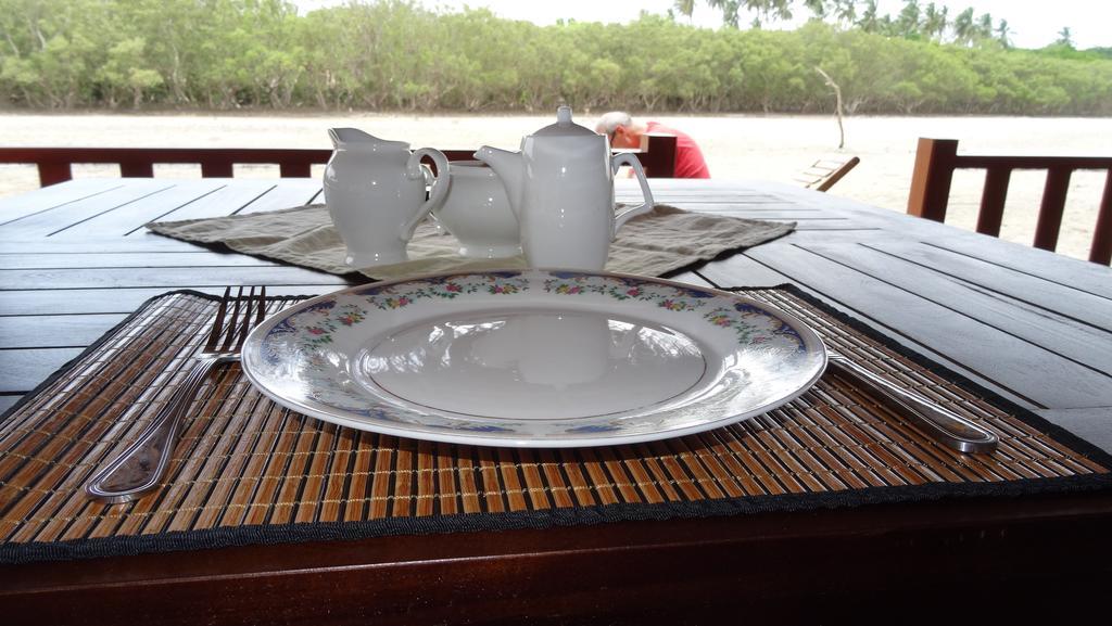 Salt Lake Cabanas & Restaurant تانجالي المظهر الخارجي الصورة